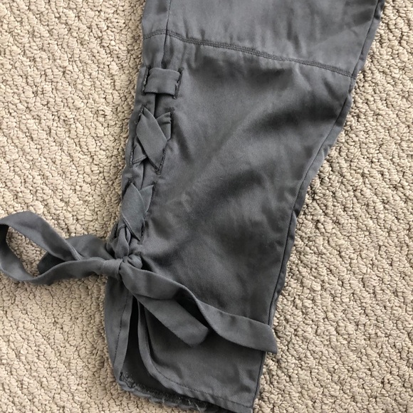 Ecru Amy Green Pants - Picture 2 of 4